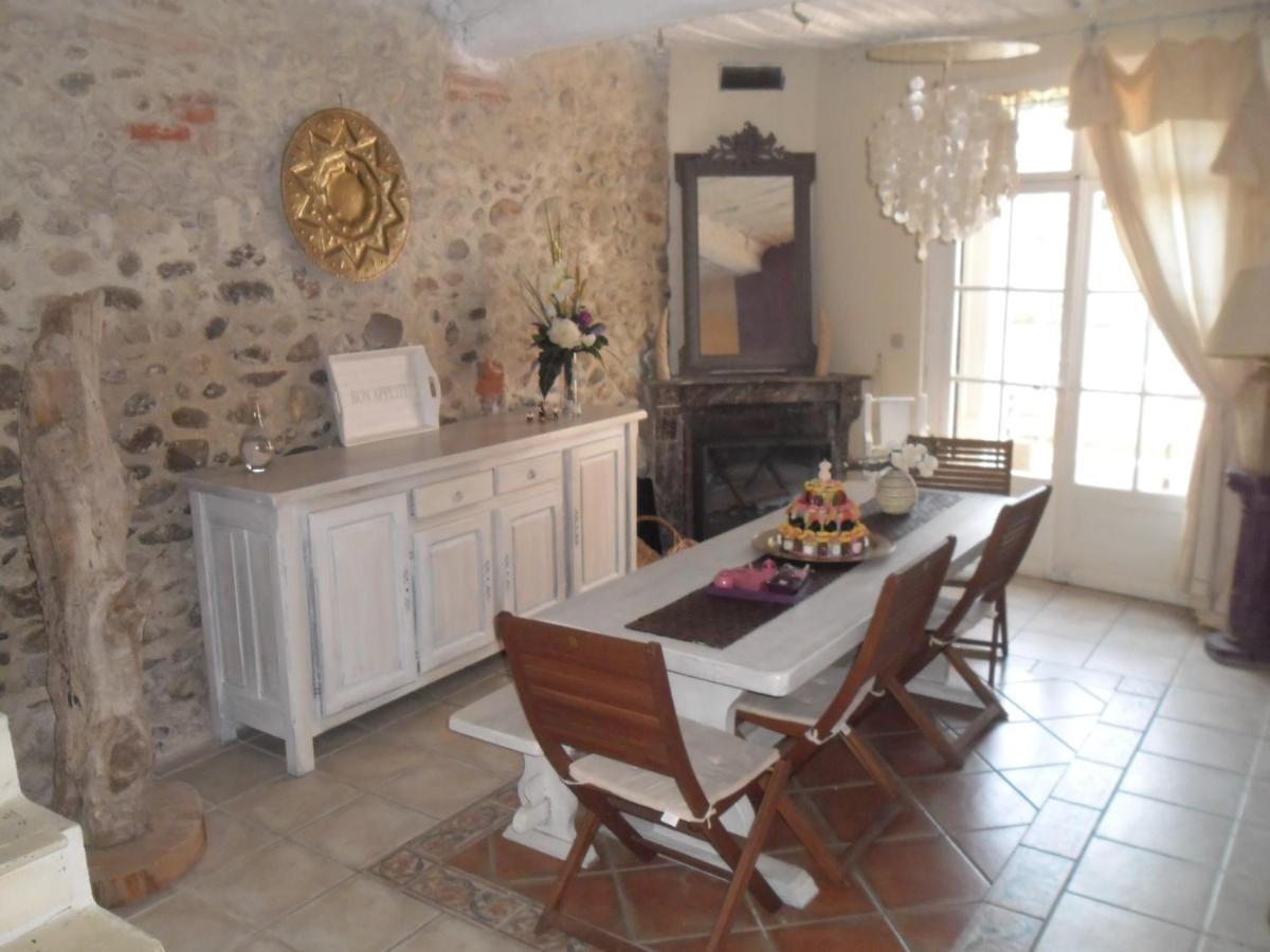 BELLE MAISON DE CARACTERE DE VILLAGE et STUDIO PISCINE Privée 9 PERS Millas Extérieur photo