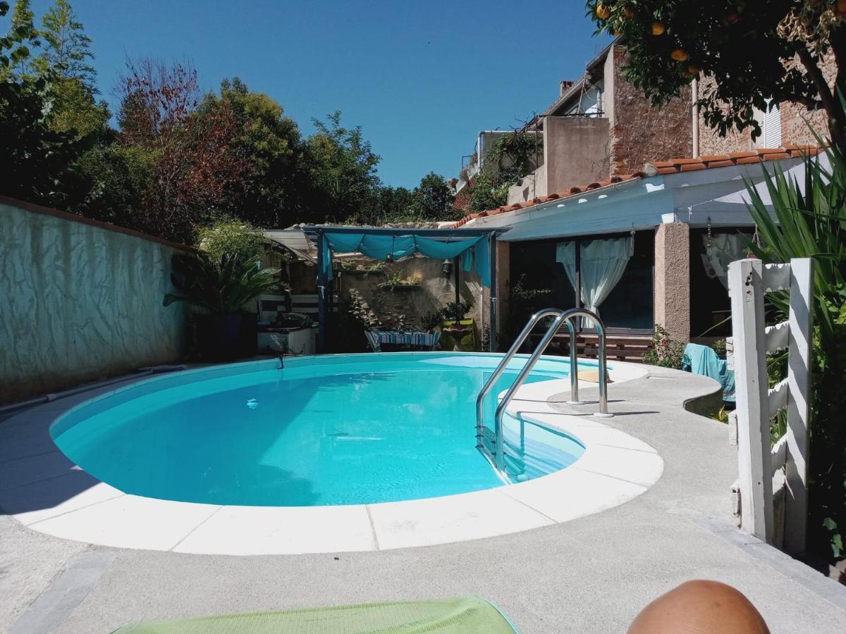BELLE MAISON DE CARACTERE DE VILLAGE et STUDIO PISCINE Privée 9 PERS Millas Extérieur photo