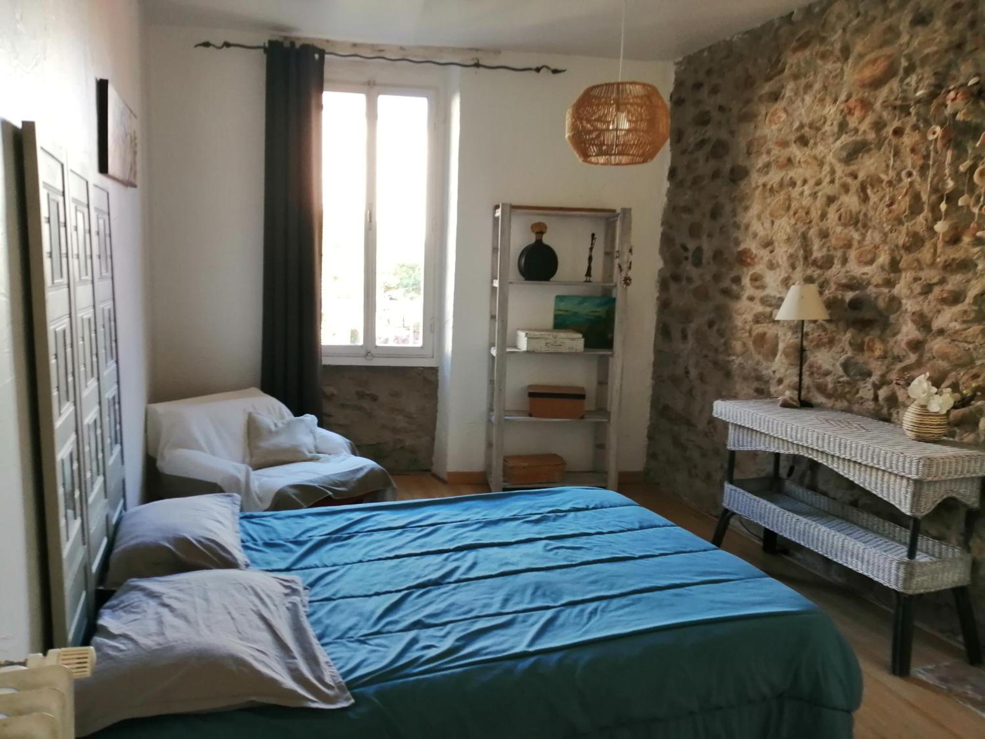 BELLE MAISON DE CARACTERE DE VILLAGE et STUDIO PISCINE Privée 9 PERS Millas Extérieur photo