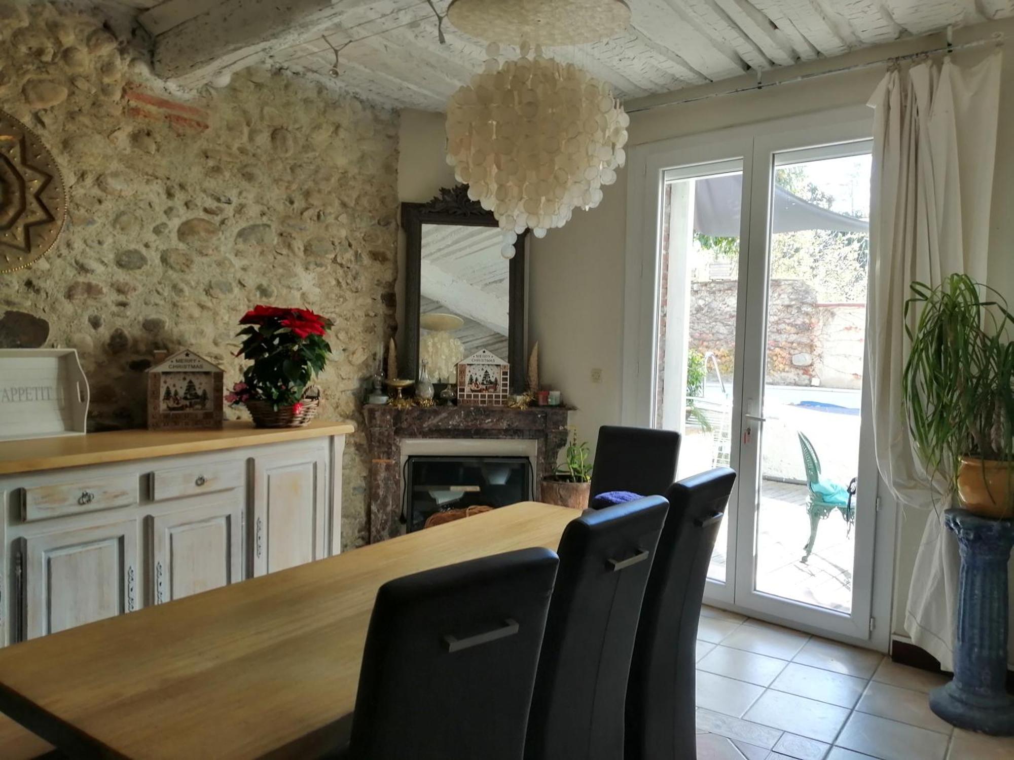 BELLE MAISON DE CARACTERE DE VILLAGE et STUDIO PISCINE Privée 9 PERS Millas Extérieur photo